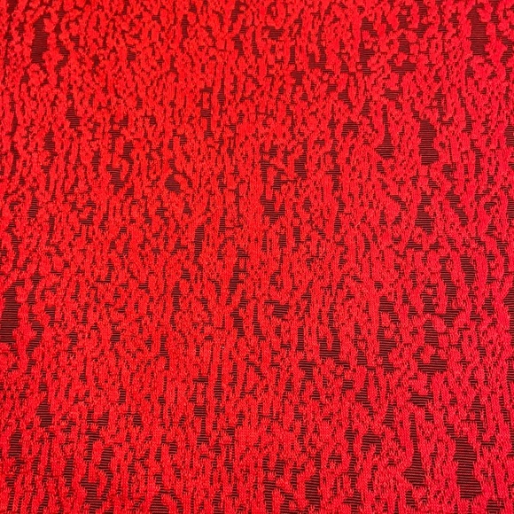 LuLaRoe x-small solid Cassie pencil skirt - Picture 2 of 4